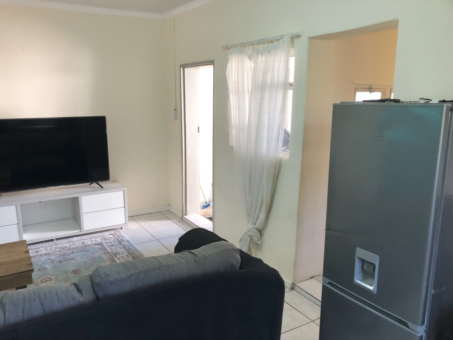 To Let 1 Bedroom Property for Rent in Bosbell Western Cape
